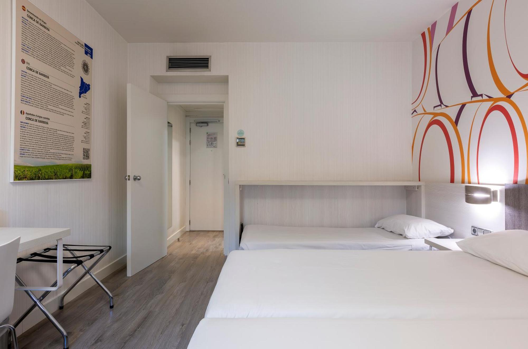 Ibis Styles Madrid Prado Hotel Eksteriør billede