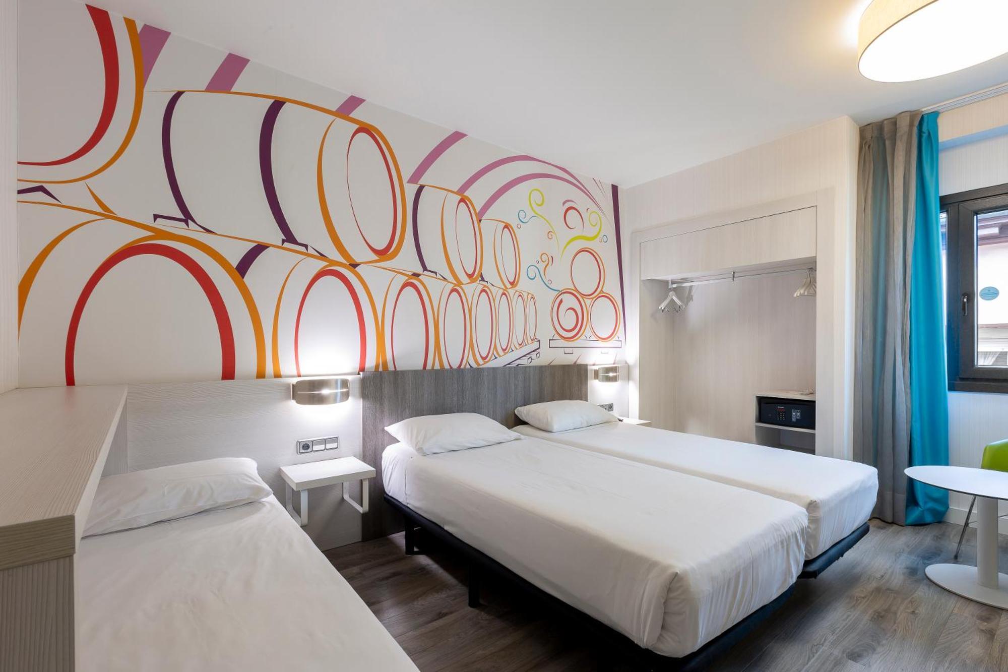 Ibis Styles Madrid Prado Hotel Eksteriør billede