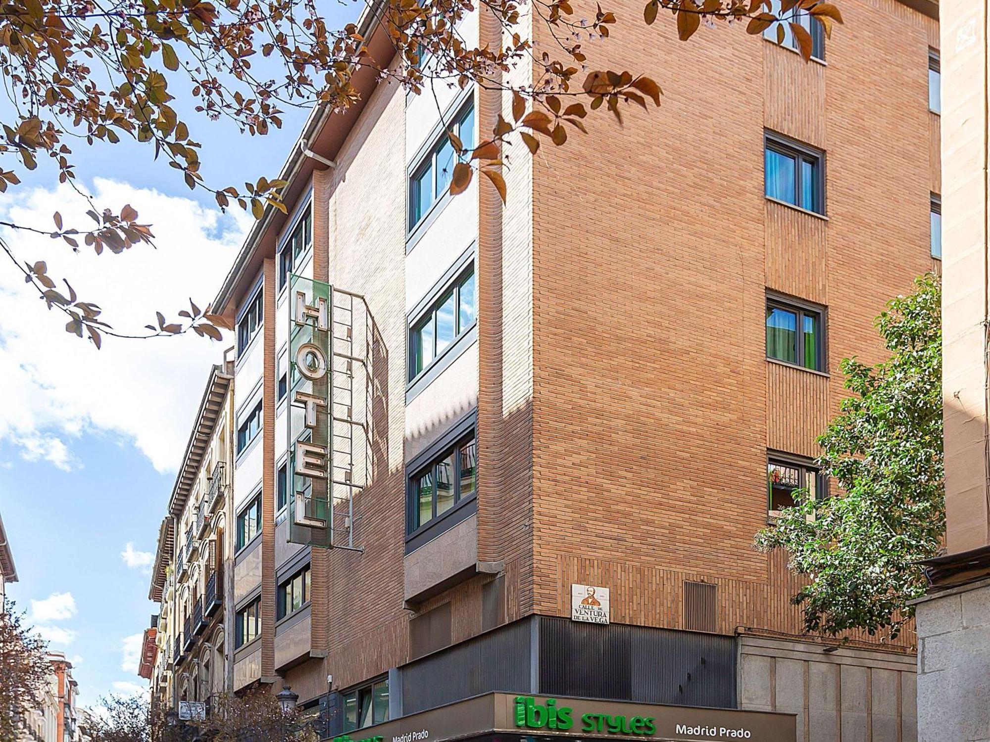 Ibis Styles Madrid Prado Hotel Eksteriør billede